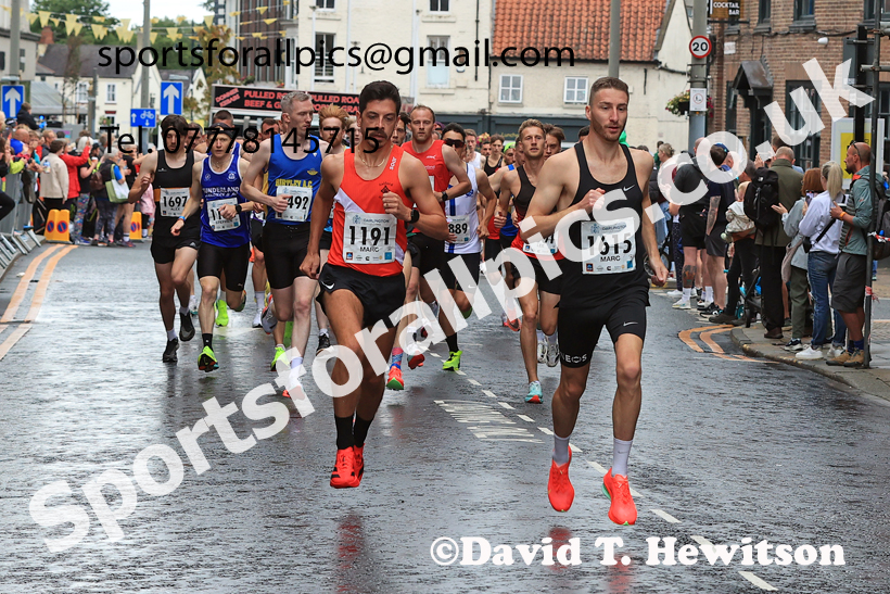 Darlington 10k, 2025 Darlington 5k 10k and Junior 3k Road Race. Photo: David T. Hewitson/Sports for All Pics